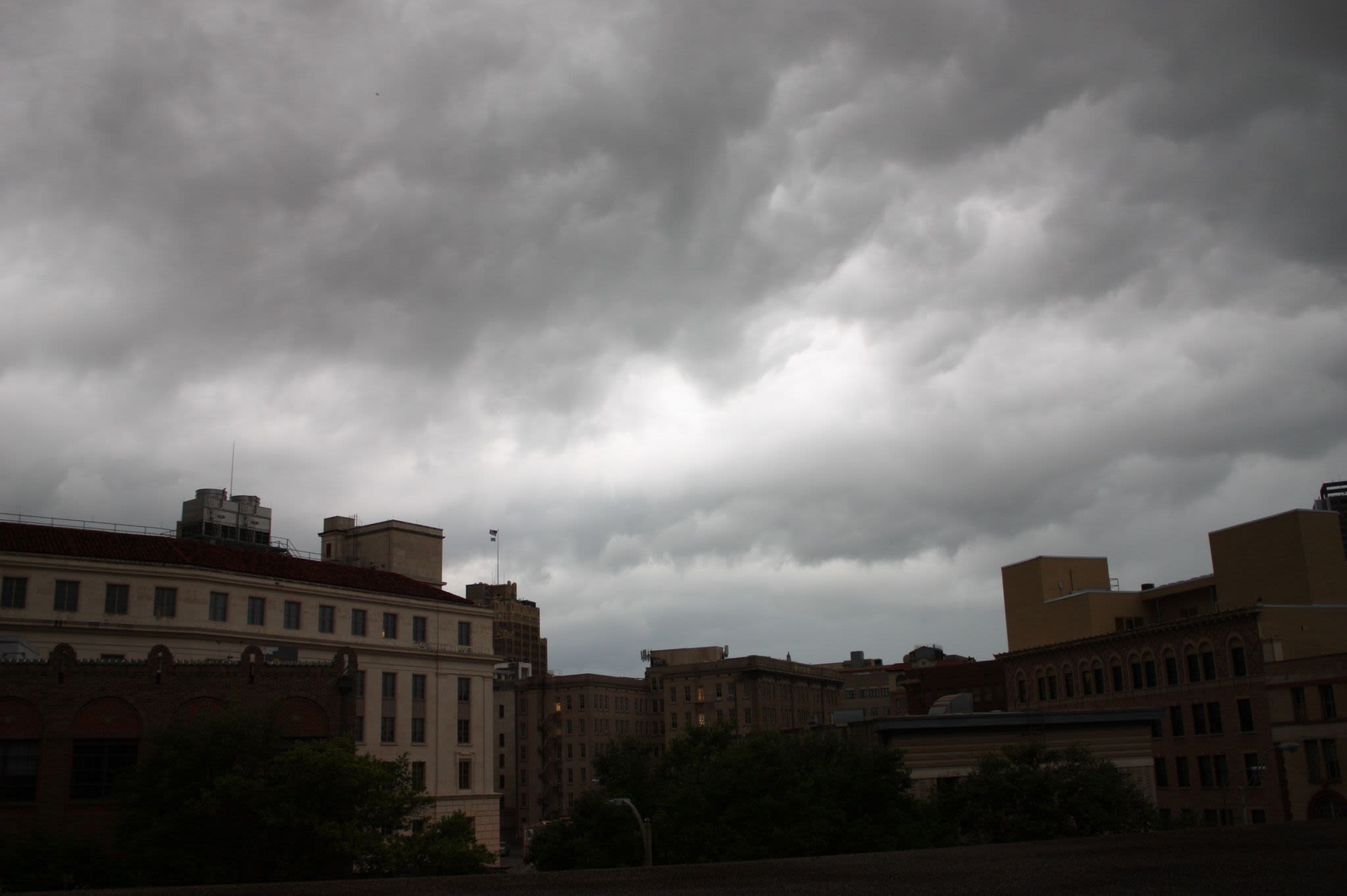 Flood watch, severe thunderstorms threaten weekend plans for S.A.