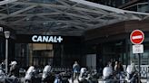 Vivendi’s Broadcaster Canal+ Is Said to Explore London Listing