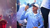 Festejó con todo: Alexis Sánchez muestra en primera persona la multitudinaria celebración del Inter - La Tercera