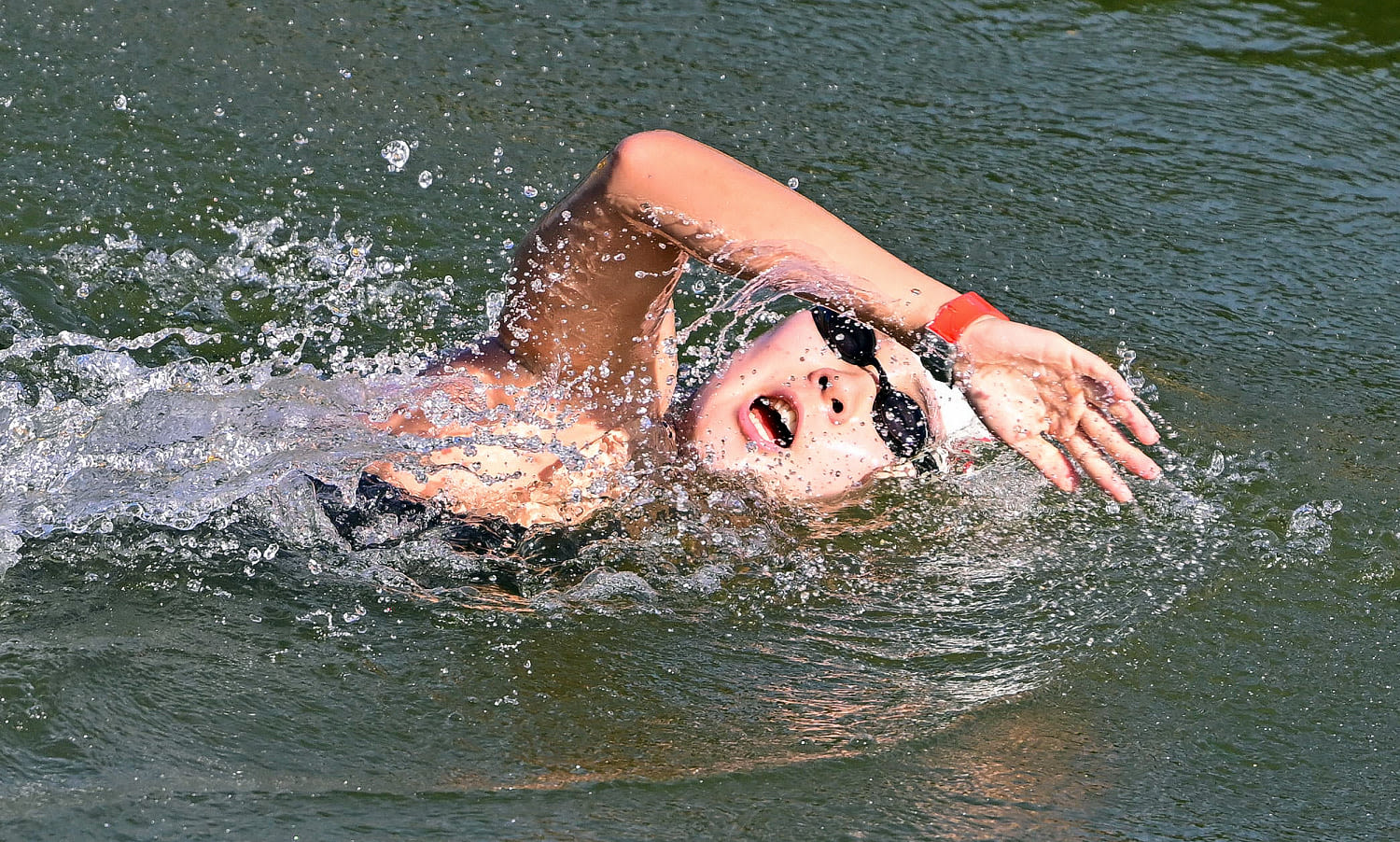 Olympic marathon athletes spend hours swimming in the Seine amid concern over bacteria