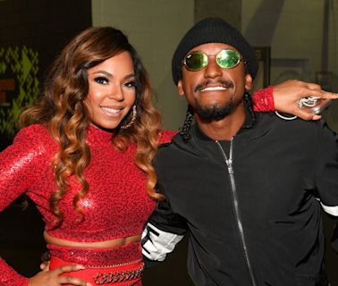 Pregnant Ashanti Surprised by Lloyd During Final Show Before Maternity Leave: 'Good Luck, Mommy'