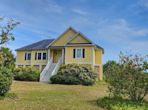 255 Little Oak Island Dr, Folly Beach SC 29439