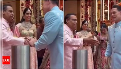 Anant Ambani and Radhika Merchant's wedding: John Cena gets a warm welcome from Mukesh Ambani and Isha Ambani - WATCH | Hindi Movie News...