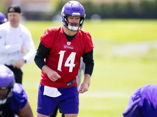 Sam Darnold grabbed Vikings' attention with Christmas performance in 2023