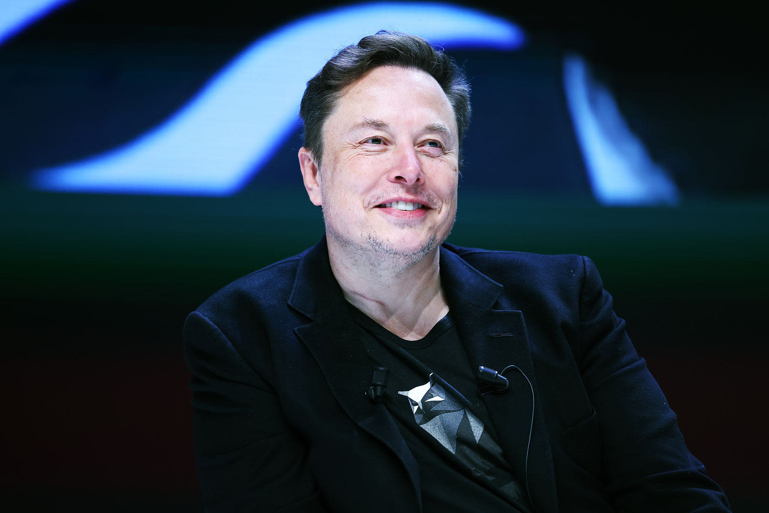 Elon Musk now denies he's donating $45 million a month to help Trump