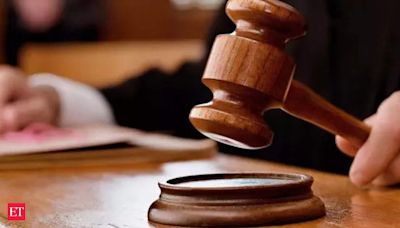 Delhi HC denies bail to two accused in money laundering case involving AAP MLA Amanatullah Khan