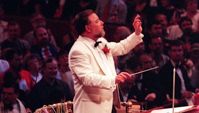 Proms to pay tribute to conductor Andrew Davis with music ‘close to his heart’