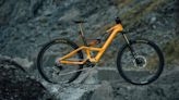 Nueva Orbea Rise 2025, la e-bike ligera más exitosa gana en potencia y autonomía