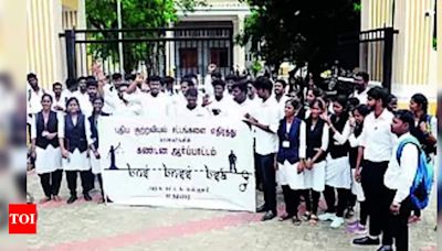 Law students protest new criminal laws | Madurai News - Times of India