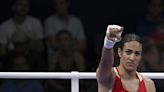 Imane Khelif, la boxeadora argelina señalada por su género en los Juegos Olímpicos: qué dicen los médicos sobre la polémica que sacude París 2024