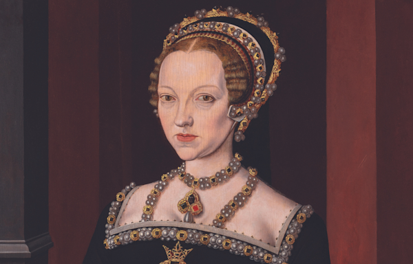 Six Lives: The Stories of Henry VIII's Queens – a 'spectacular' display