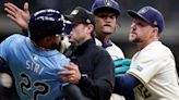 Rays and Brewers get into wild brawl, with Uribe and Siri in the middle of it