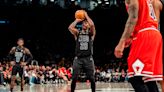 Dorian Finney-Smith's father, after release from prison, watches son play in person for first time