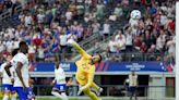 Christian Pulisic scores spectacular goal as US beats Bolivia in Copa América opener