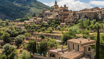 La mansión de Michael Douglas en Mallorca: un paraíso en miniatura que vuelve a las manos del actor