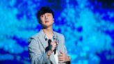 JJ Lin reveals struggle of fighting fever while on world tour in Chengdu, China; singer had to replenish glucose, go on oxygen therapy mid-concert
