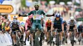 Tour de France: Biniam Girmay nets second stage win of race after edging out Jasper Philipsen on the line - Eurosport