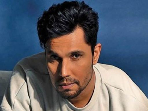 When Randeep Hooda Bought 200 One-way Tickets To Port Blair Worth Rs 50K During Swatantrya Veer Savarkar Shoot - News18