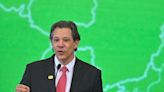 El ministro de Hacienda de Brasil dice que hay "muchos ruidos" presionando al dólar