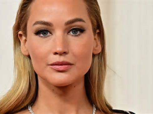 Jennifer Lawrence' Tattoo-Fail: DAS ließ sie sich falsch tätowieren