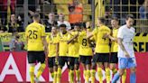 Con nueva imagen, Dortmund inicia campaña goleando