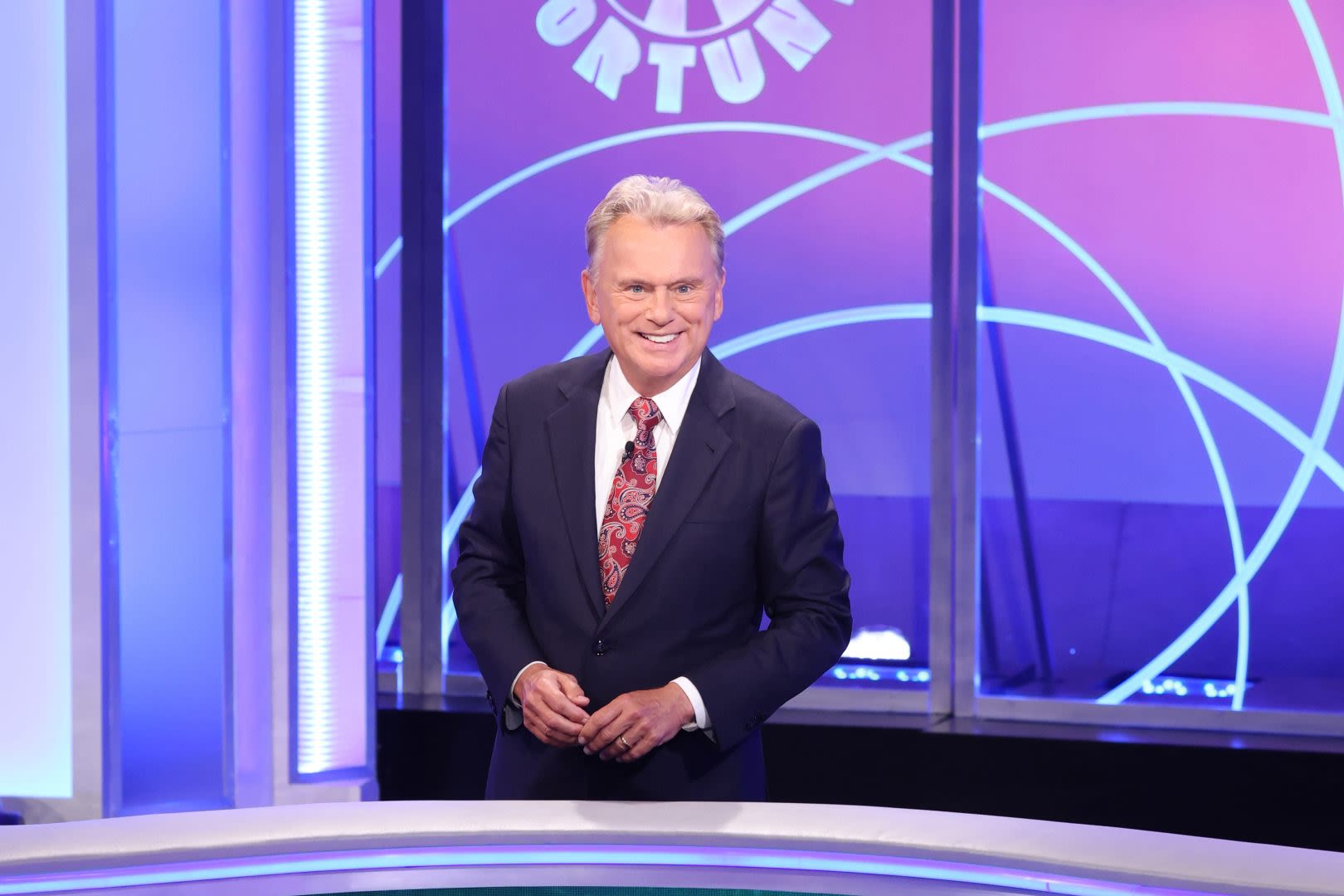 Pat Sajak Sets First Gig After ‘Wheel of Fortune’ Exit: A Regional Theater ‘Columbo’ Play in Hawaii (EXCLUSIVE)