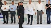 Gallardo anuncia aumento salarial para elementos de seguridad en Soledad