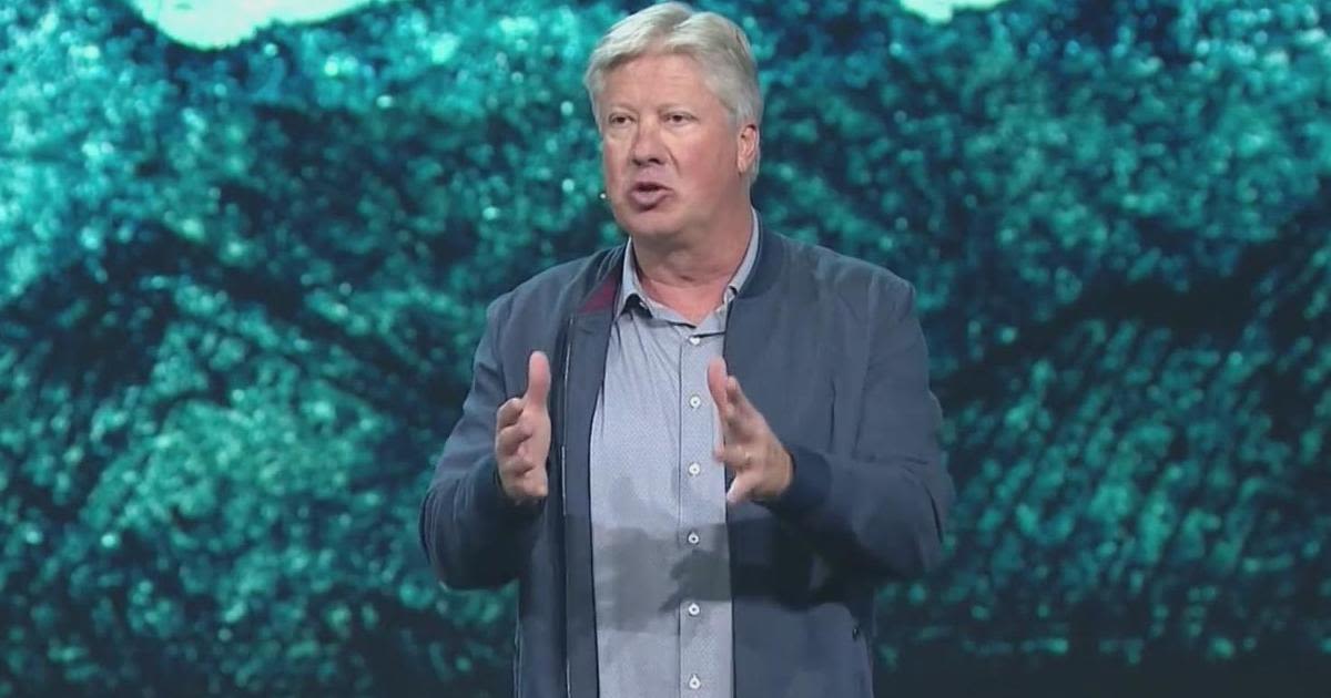 Gateway Church congregation reeling after Robert Morris accused of sexually assaulting a child