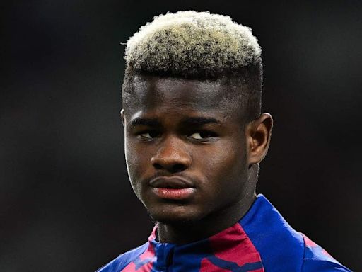 Barcelona request fee of more than €15m for Manchester United target Mikayil Faye