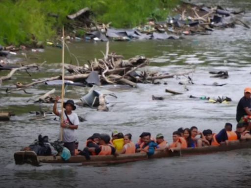 Autoridades panameñas trasladan a la capital cuerpos de 10 migrantes que murieron en río