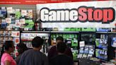 GameStop Extends Rout on Falling Sales, Plan to Sell Shares