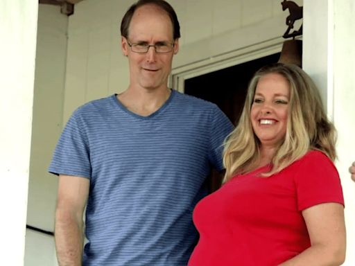 TLC's 'Welcome to Plathville' stars Kim and Barry Plath's financial woes loom large amidst divorce
