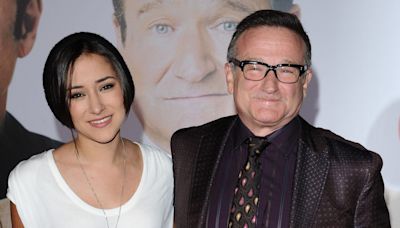 La hija de Robin Williams asegura que las recreaciones de su padre hechas con IA son "inquietantes": "Una pobre imitación"