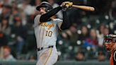 Pair of homers lift Pirates over Giants in 10