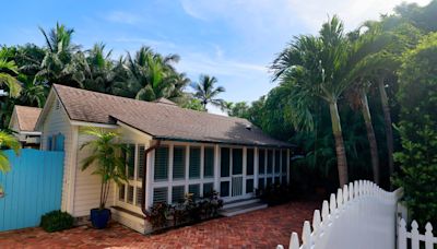 3 of Jimmy Buffett’s homes in Palm Beach are now for sale