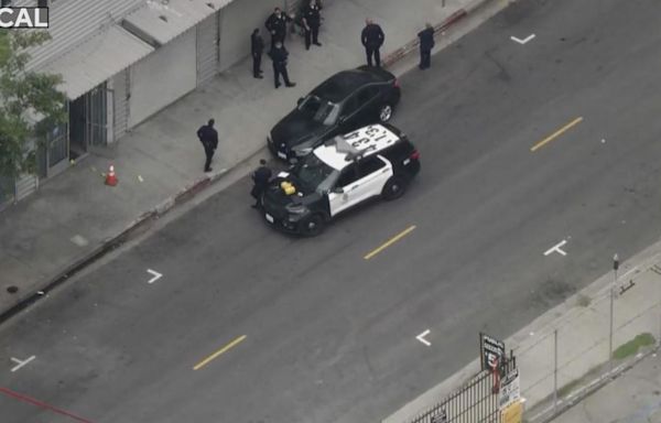 Employee killed during apparent armed robbery in Downtown Los Angeles