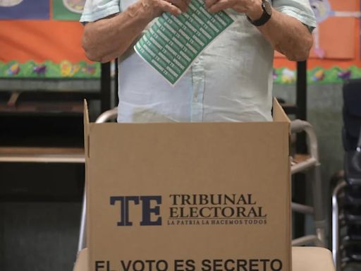 Panamá elige nuevo presidente entre promesas de cerrar el Darién y la sombra del inhabilitado Martinelli