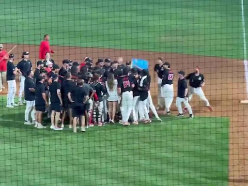 NCAA baseball: Georgia defeats Georgia Tech in extra innings, advances to Super Regionals