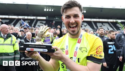 Joe Wildsmith: West Bromwich Albion sign keeper after Derby exit