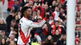 Colombiano Borja salva a River con dos goles en la Liga argentina