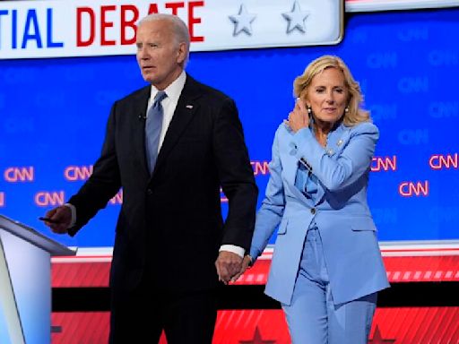 Abcarian: Yes, Biden looked and sounded awful. But the debate didn't change the stark choice we face