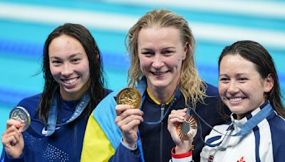 巴黎奧運直擊｜何詩蓓奪女子100米自由泳銅牌