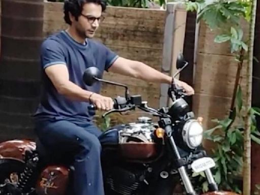 Watch: Rajkummar Rao Receives A Customised Yezdi Roadster - News18