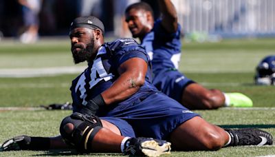 Seahawks starting offensive line from open OTAs practice is (sort-of) revealing