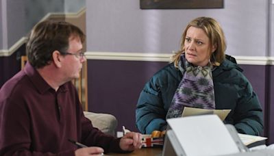 EastEnders' Ian Beale's explosive secret 'rumbled' by fans - and it's not Jane