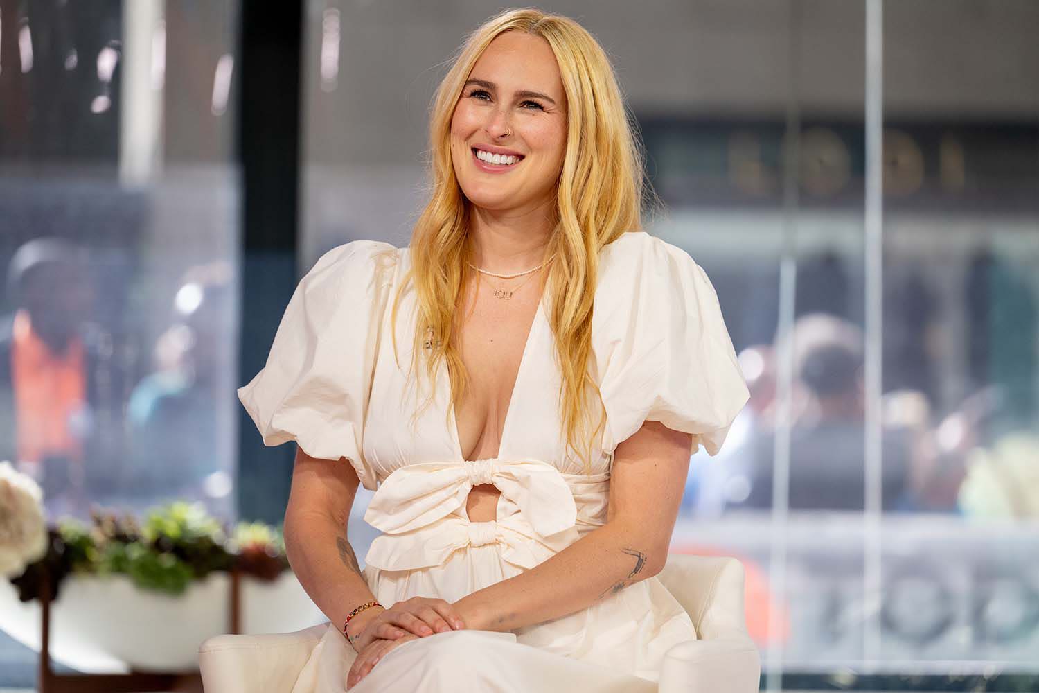 Rumer Willis Shares Breastfeeding Photos as She Says She Feels 'Privileged' Journey Has Been 'Filled with Ease'