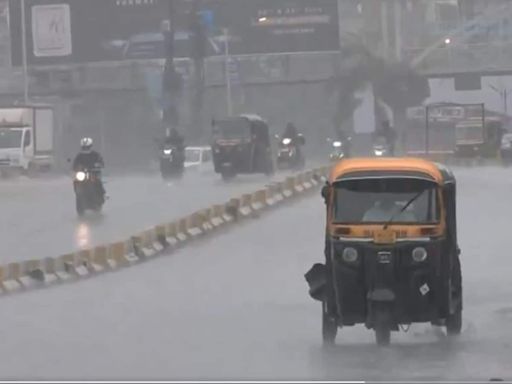 Rain lashes parts of Mumbai amid IMD predicting extremely heavy rainfall in Maharashtra