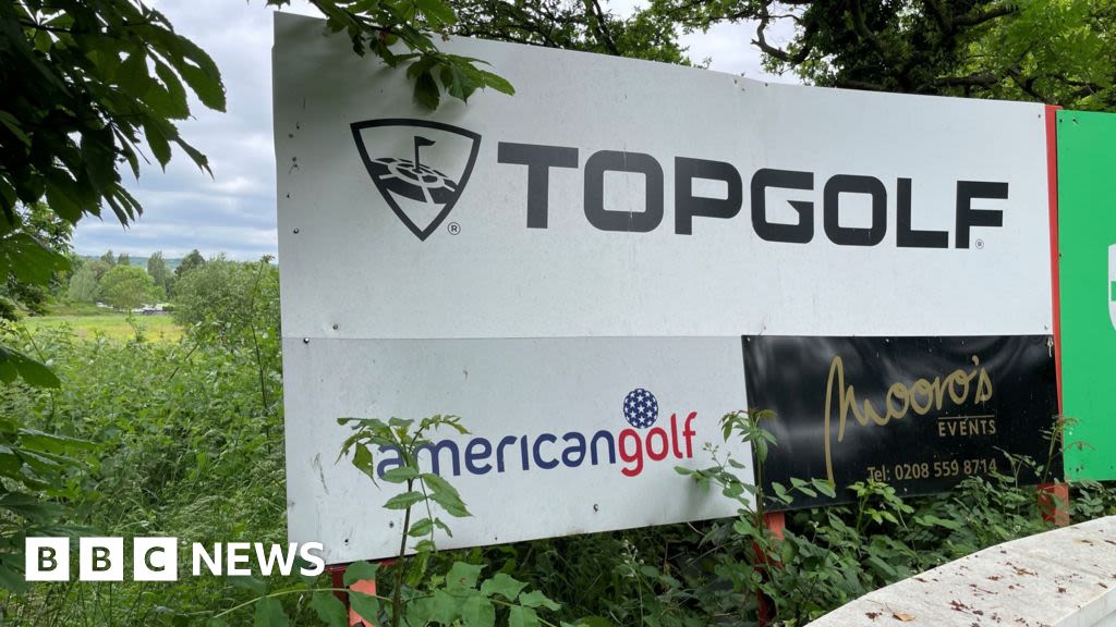Clacton man died after being pushed from Topgolf bay - inquest