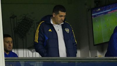 Juan Román Riquelme se reunió de IMPREVISTO con los jugadores de Boca en Ezeiza: la FUERTE FRASE que les dijo