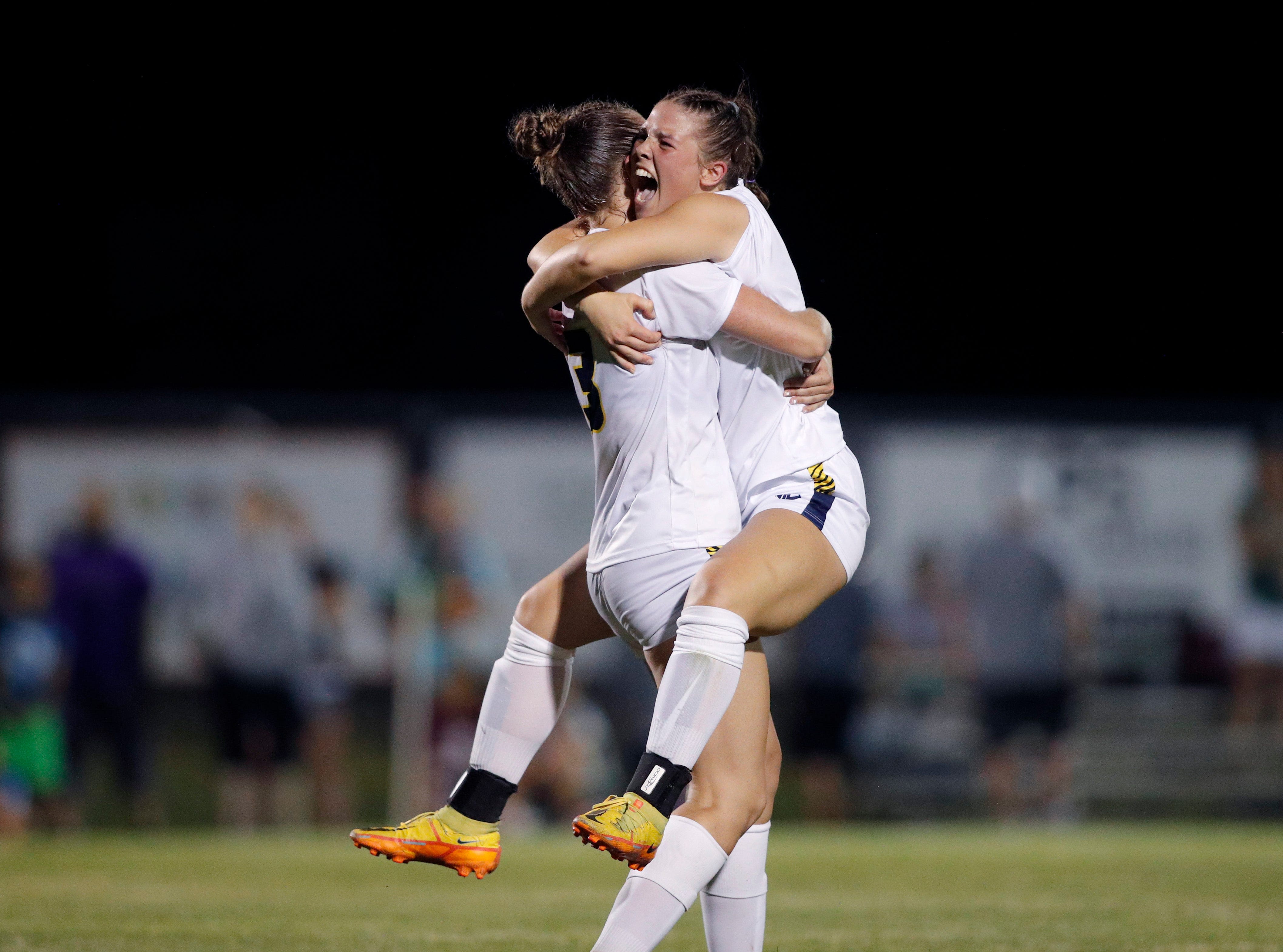 Lily Bates, overtime surge vaults Ovid-Elsie girls soccer past Eaton Rapids in regional